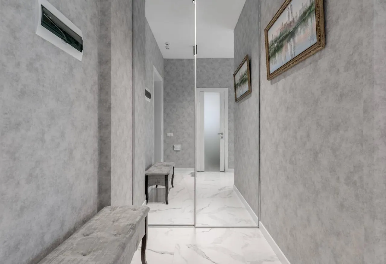קייב Luxurious Apartment With Panoramic View In The Historic Center